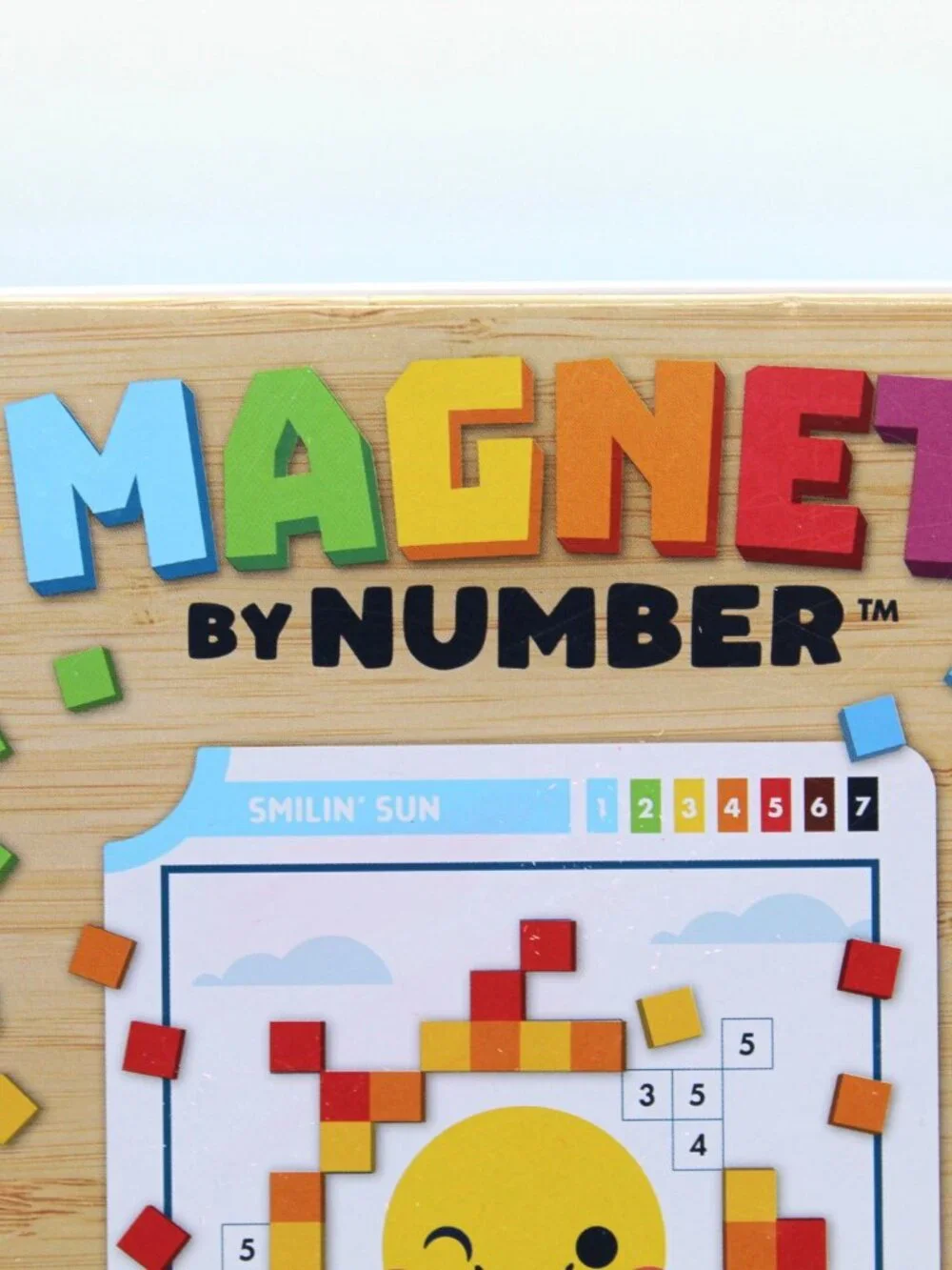Chuckle & Roar Magnet by Number - Magnetic Puzzle Kit In Magnetic Storage Tin  C